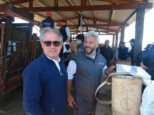 tn_IMG_20231116_111704166_BURST000_COVER_TOP