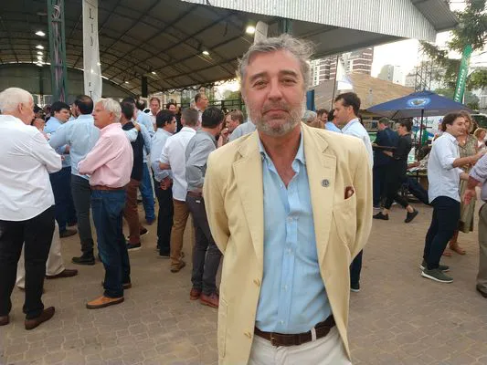 tn_IMG_20231128_193317446_BURST000_COVER_TOP