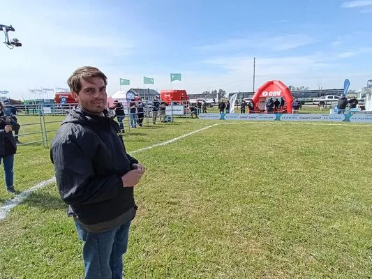 F11