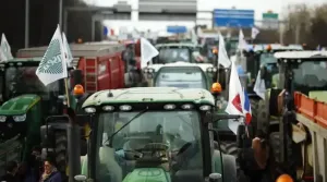 PRODUCTORES-FRANCESES-PROTESTAN-300x167