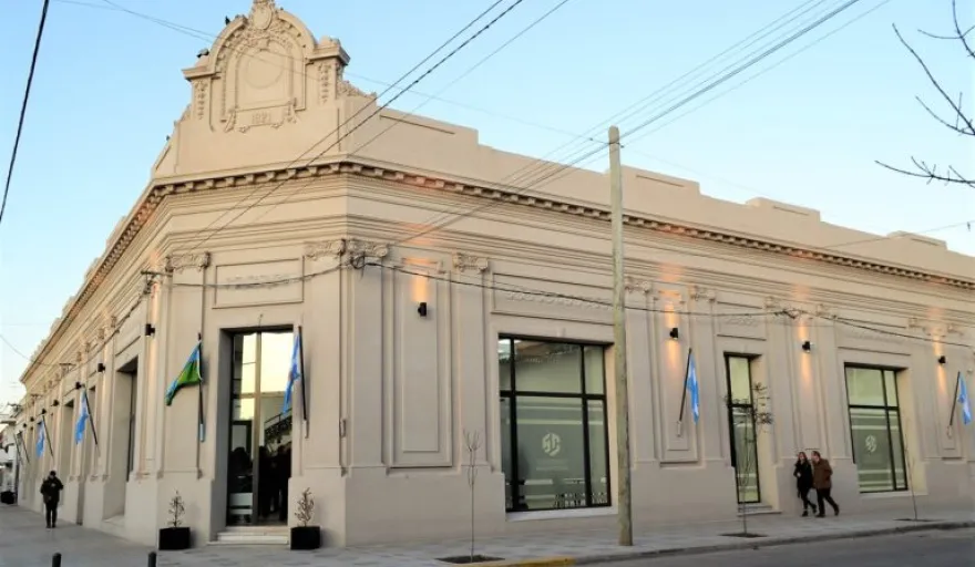 20241018191457_san-cayetano-edificio-768x498