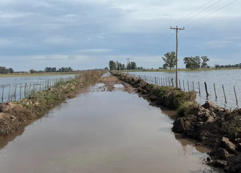 camino-rural-inundado