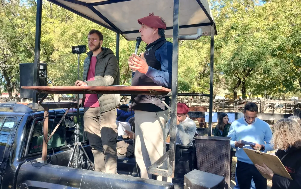 REMATE HEREFORD - WALLACE SA