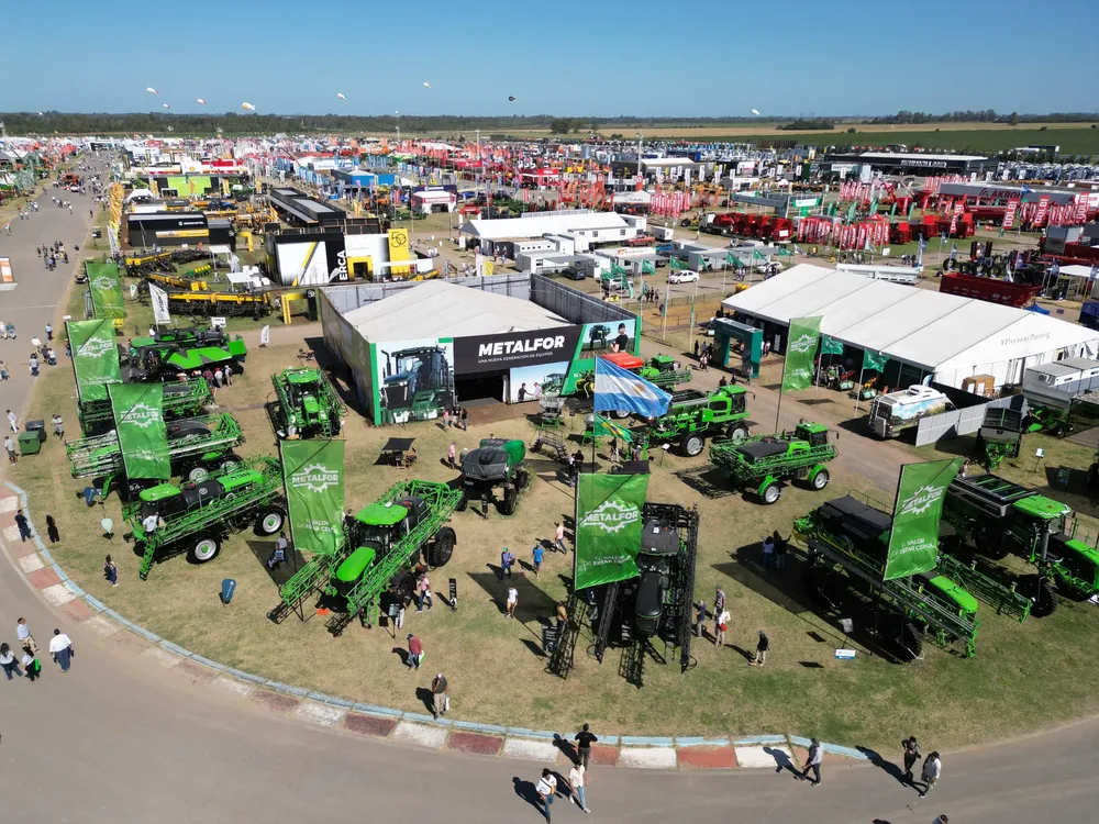 La-firma-cordobesa-deslumbro-con-nuevos-equipos--scaled