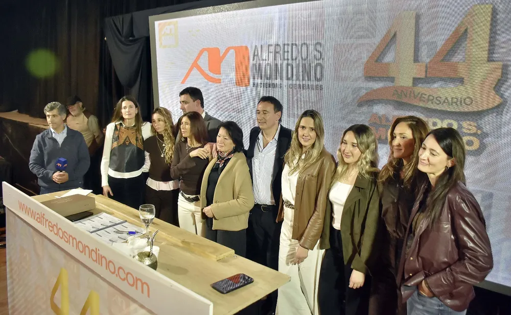 44 ANIVERSARIO