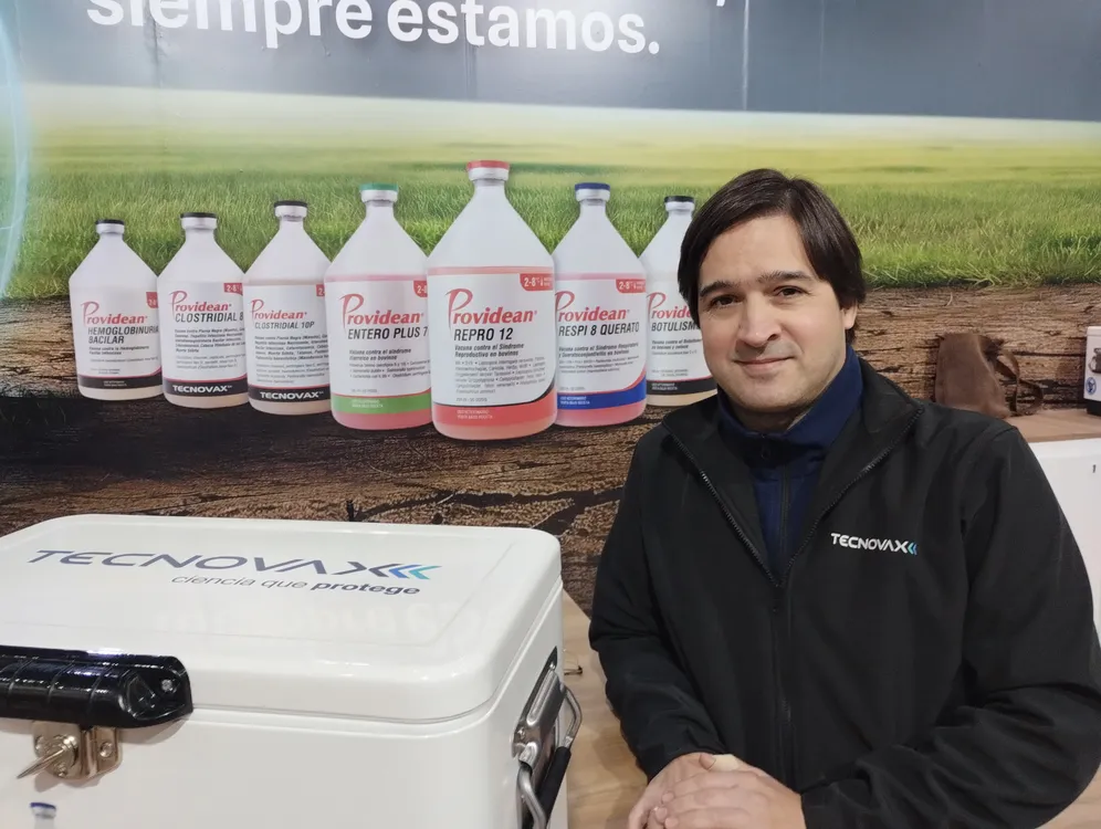 JUAN POITEVIN TECNOVAX