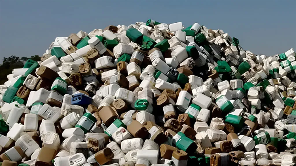 bidones-agroquimicos-pila