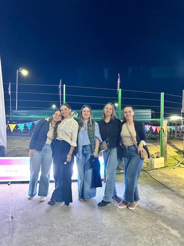 hermanas_en_el_feedlot