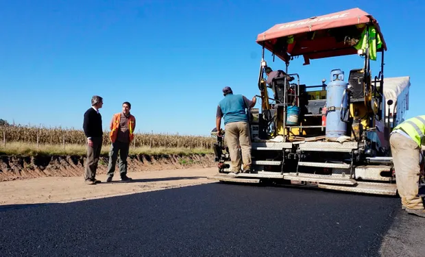 pavimentacion-de-la-rp-70-en-la-provincia-de-santa-fe-scaled-214768