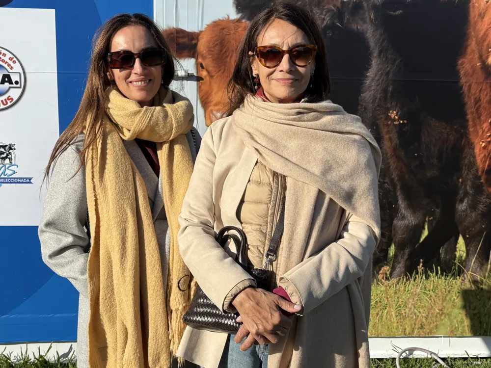 CAROLINA GUDIÑO Y SILVIA PEREZ MONZON