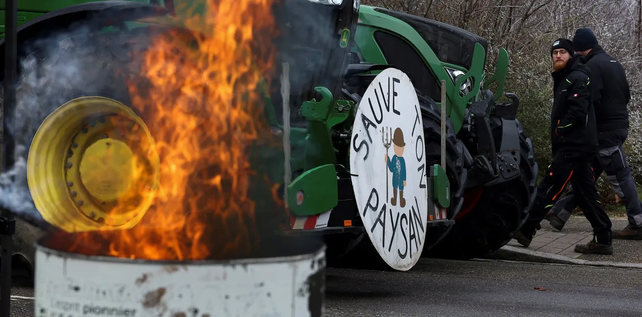 kekvUwAp3_1256x620__1