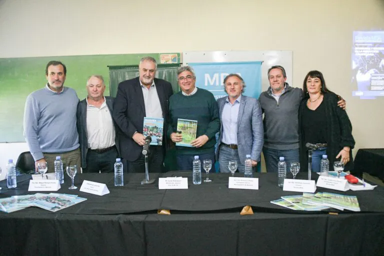 presentacion-revista-mda-768x512