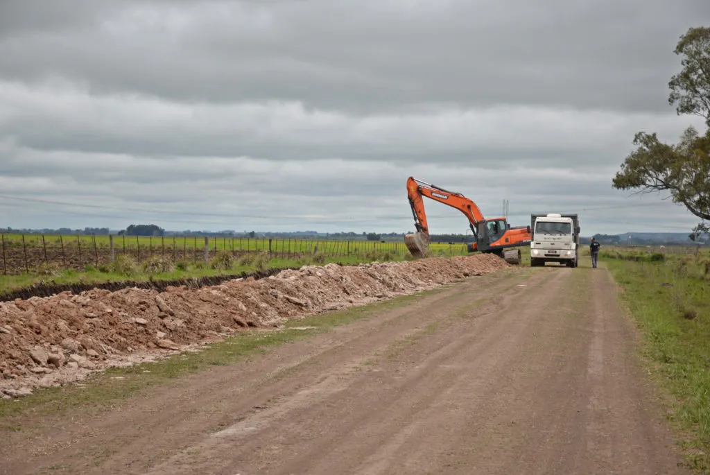 Licitacion-Caminos-Rurales-1024x685-1
