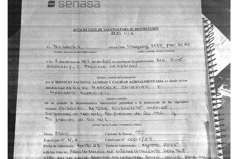 el-acta-de-destruccion-del-lote-de-vacunas-que-UPN3KUQZ45FPHPS4DRPALVSNGM