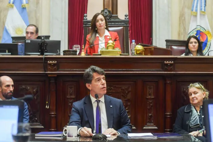 Posse-senado-696x464