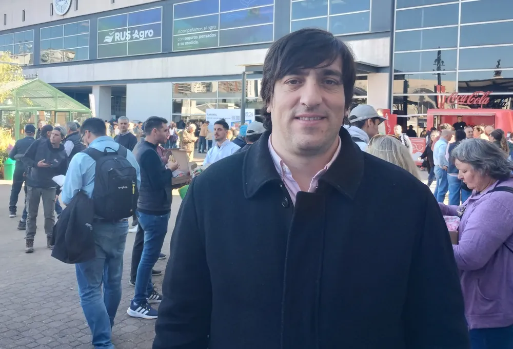 MAXIMILIANO FARQUHARSON