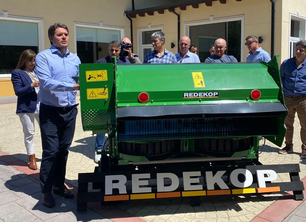 REDEKOP3