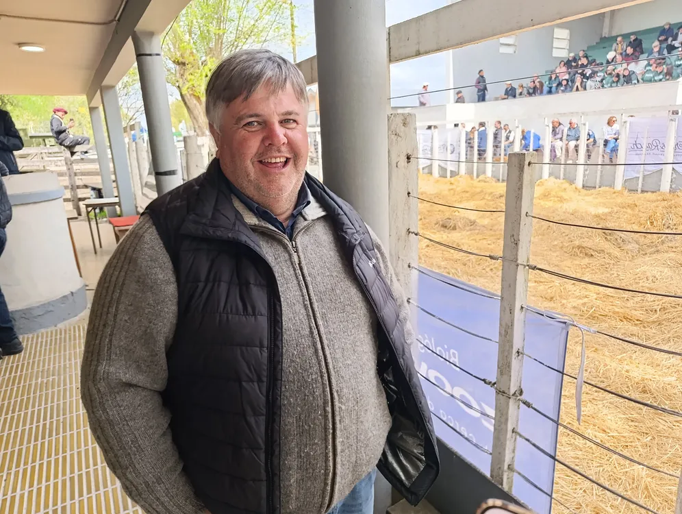 FERNANDO CASTILLO - CABAÑA LA CAMILA - HEREFORD