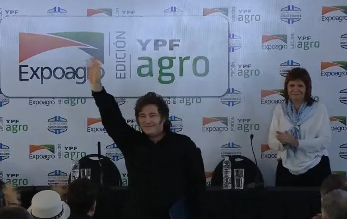 Milei-expoagro-696x439