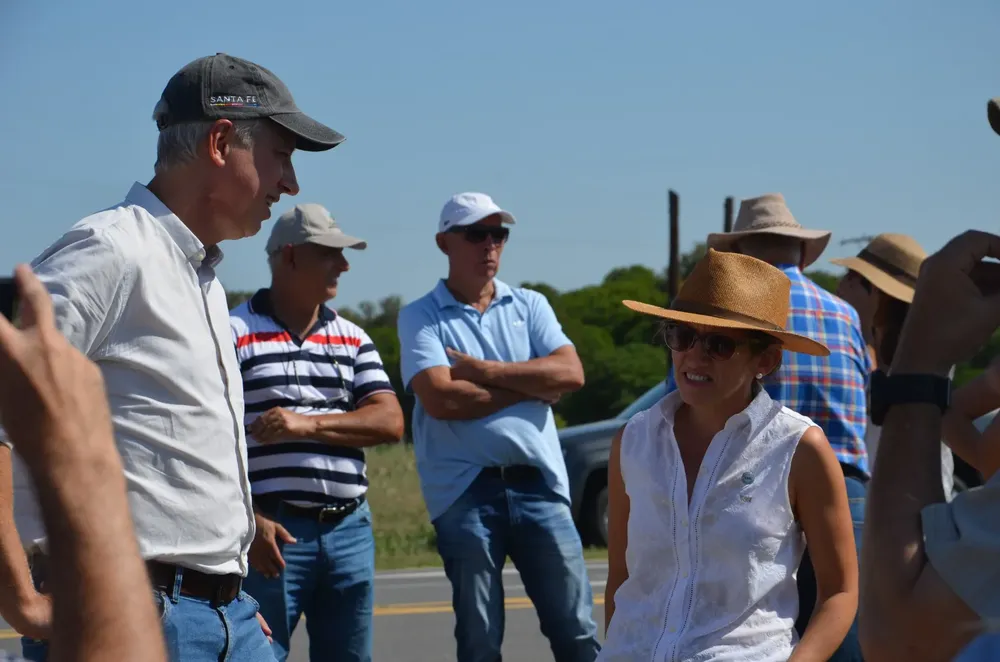 Maria-Soledad-Aramendi-con-productores