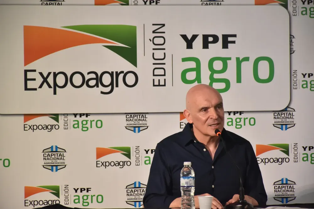 Dolar-retenciones-y-motosierra_-La-politica-busca-dar-respuestas-al-campo-Jose-Luis-Espert