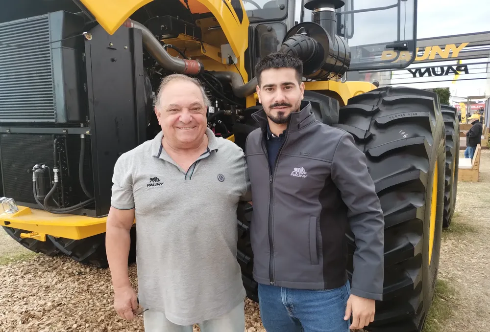 DANIEL SANCHEZ Y JUAN MANUEL LOPEZ - PAUNY EN EXPOAGRO