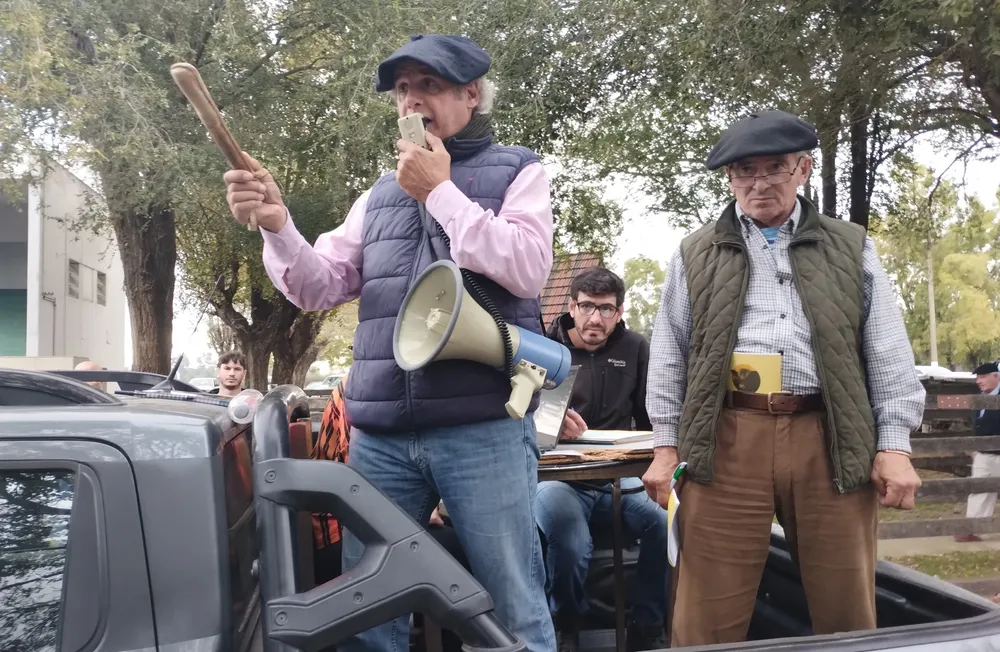 REMATE ALZAGA UNZUE - MARIO ESNAL