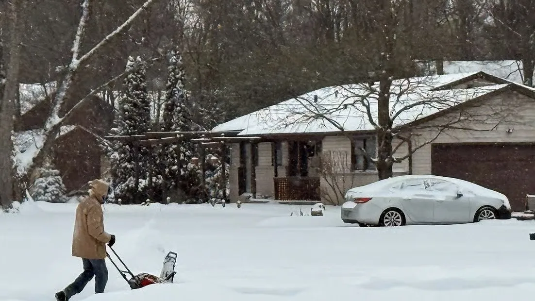 las_condiciones_climaticas_adversas_complicaron_la_logistica_el_transporte_y_el_funcionamiento_de_la